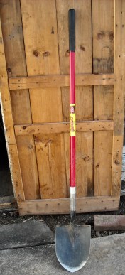 Razor-Back Round Point Shovel